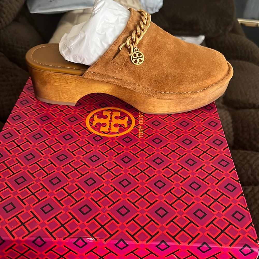 New tory burch mini benton clogs 7.5. Suede